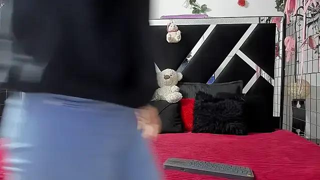 Freechat abby_eemily on StripChat