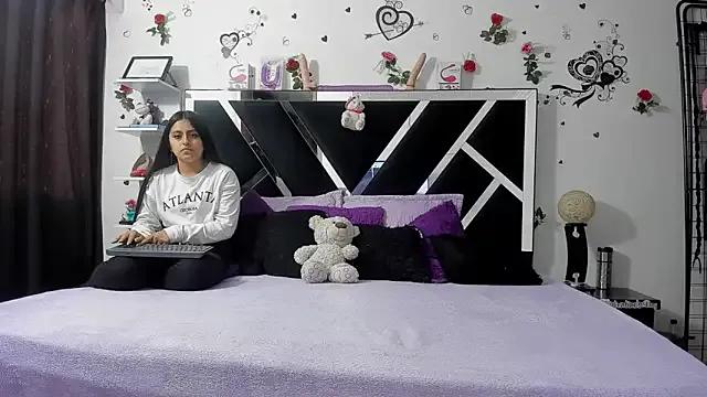 Freechat abby_eemily on StripChat