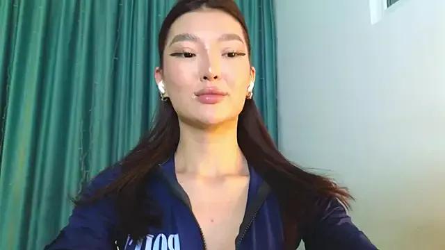 AudreyMell — close up pussy play