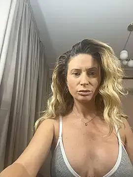 Freechat AvaMaddisson on StripChat