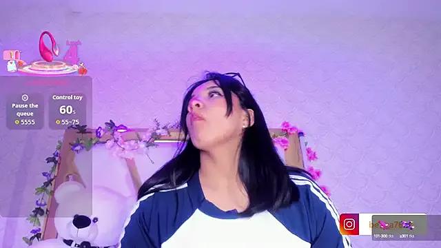 Freechat BeccaMathew on StripChat