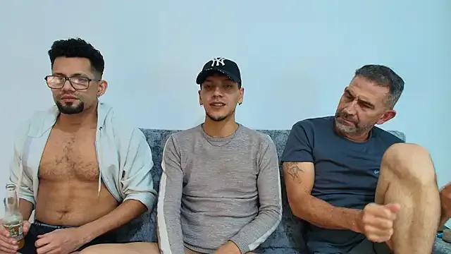 StripChat Benjamin_show is Freechat Benjamin_show — OPEN THAT PUSSY WITH FAT PENIS