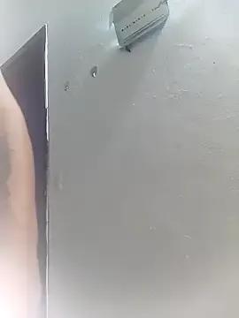 BigTits_Kitty — Oil on the tits