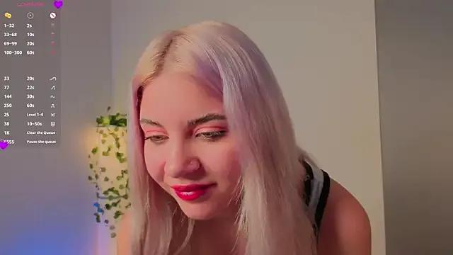 Freechat BlissBoardley on StripChat