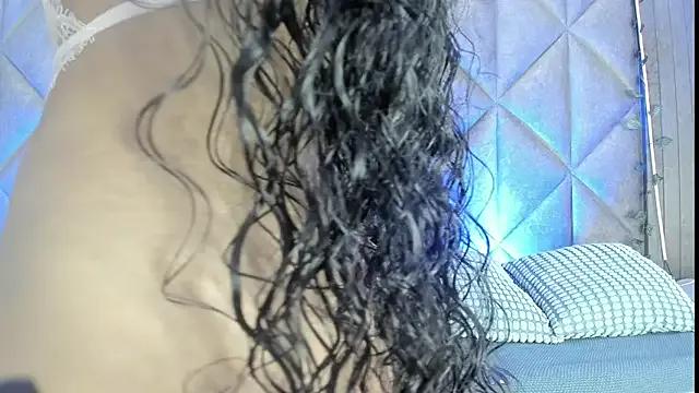 Freechat BriaConner_ on StripChat