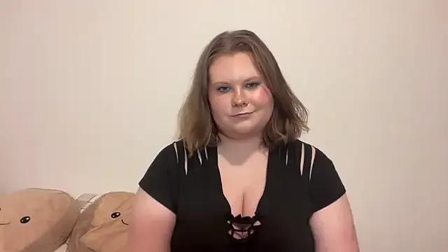 Freechat BriannaFlirty on StripChat