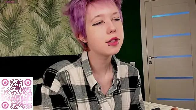 StripChat CarolineRichter is Freechat CarolineRichter — draw something on my body