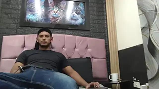 StripChat Chris_Dick23 is Freechat Chris_Dick23 — control del vibrador x2