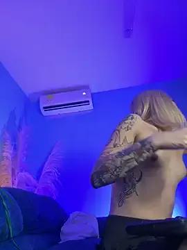 Freechat Courtney_gonet on StripChat