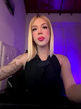 Freechat Courtney_gonet on StripChat