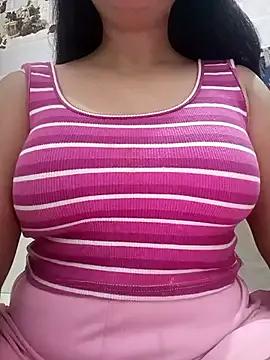 Group cute-mahek on StripChat