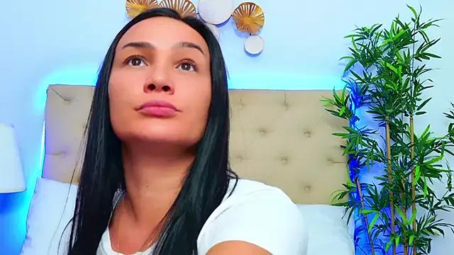 Freechat DaliyaArabian on StripChat