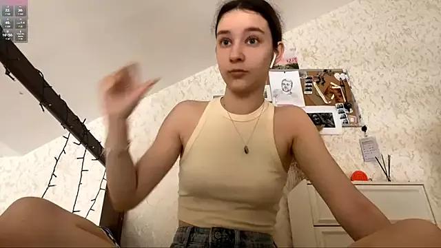 DanaCore on StripChat 