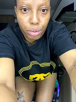 Freechat Diamondpussy97 on StripChat