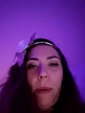 Ellie-L-Elizabeth on StripChat 