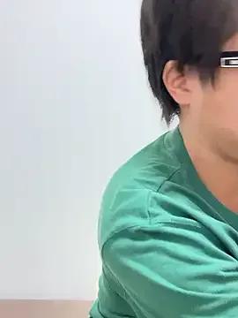 Freechat erokami36 on StripChat