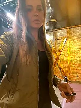 Group Etwas_neugierig on StripChat