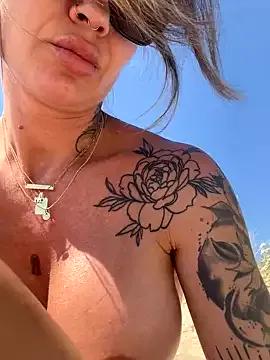 Group Etwas_neugierig on StripChat