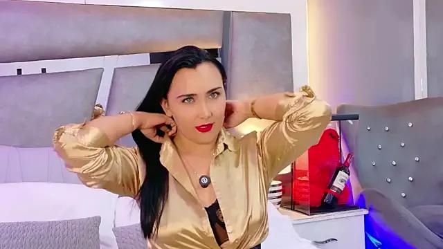 StripChat Evangeline_Taylorr is Freechat Evangeline_Taylorr — Erotic dance with oil on breasts