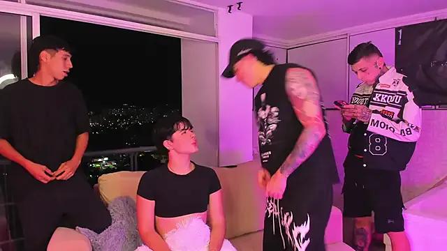 Private Handsomeboyss19 on StripChat