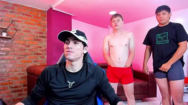 Private Handsomeboyss19 on StripChat