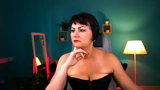 HelenBeler on StripChat 