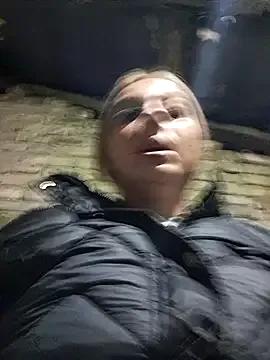 hotamanda01 — Neked girl