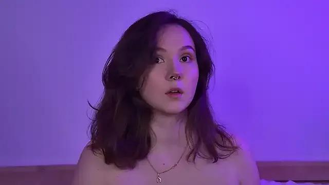 Freechat IreneRaye on StripChat