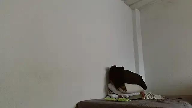 isabel_24_gil — make me happy today