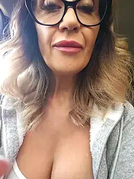 Freechat JasmineNoir2 on StripChat