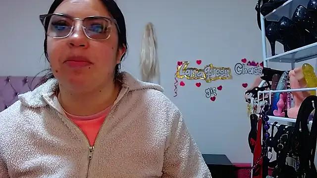Freechat lanaqueen699 on StripChat