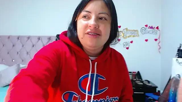 Freechat lanaqueen699 on StripChat