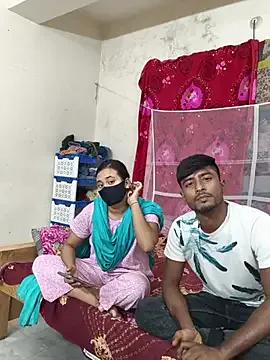 Freechat Love_Queen11 on StripChat