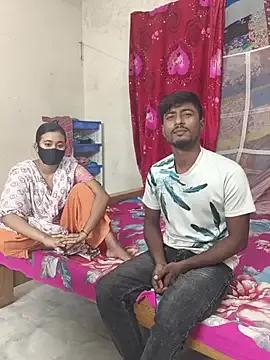 Freechat Love_Queen11 on StripChat