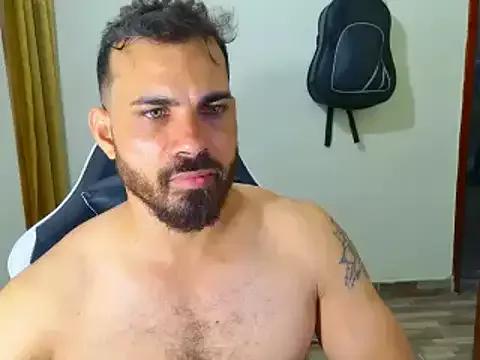 Freechat max_love255 on StripChat