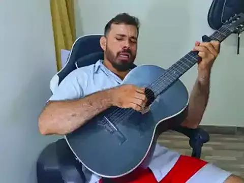 Freechat max_love255 on StripChat