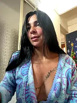 Meganmilk1 — pump pussy