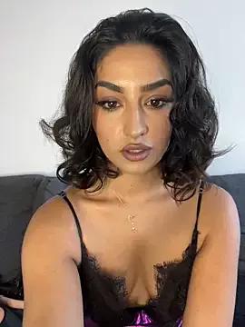 Freechat Mia_spicyy on StripChat