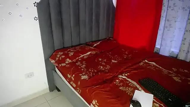 Freechat moree_Queen on StripChat