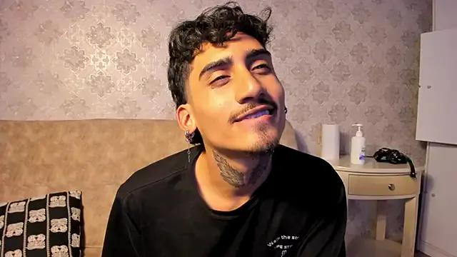 StripChat Mr_Strike is Freechat Mr_Strike — Cum show