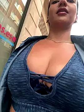 Freechat Ninabigtitied on StripChat