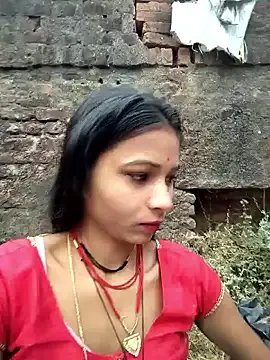 StripChat R_Roshni is Freechat R_Roshni — Freechat on StripChat