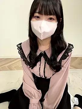 Freechat Reina_cute_00_ on StripChat