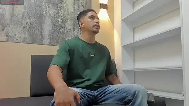 Freechat RYAN_PATERSON on StripChat