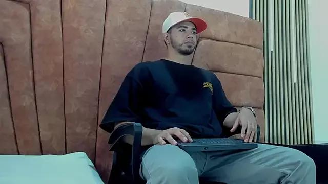 Freechat RYAN_PATERSON on StripChat