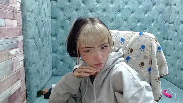 Samantha_Smiith on StripChat 