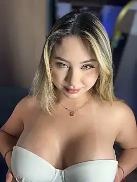 Freechat SaraFerreira on StripChat