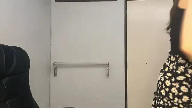 Freechat SassyJessi on StripChat