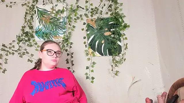 Seductive_She_Wolf — Freechat on StripChat