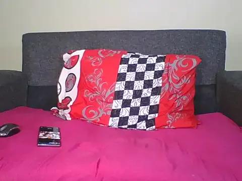 Freechat SilentQueen93 on StripChat